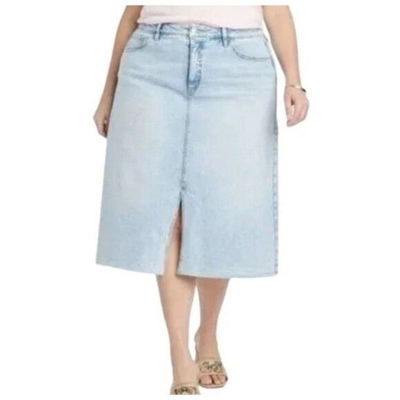 Ava & Viv Woman's Mid Rise Relaxed Fit A Line Denim Skirt Stretch Light Wash 16 - Picture 1 of 11